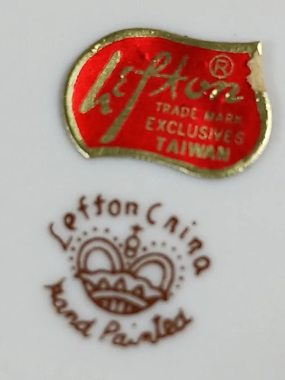 Lefton China good no